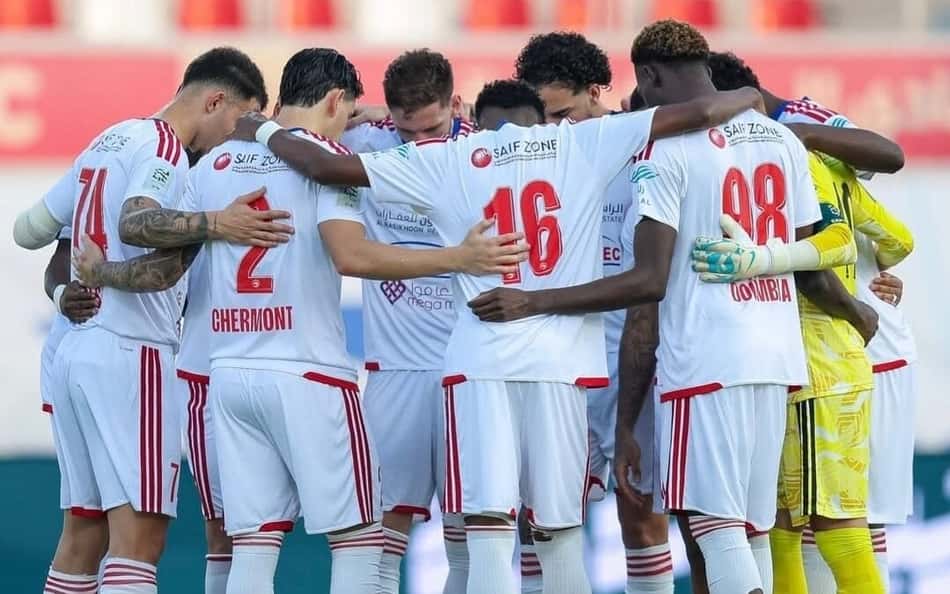 JP Chermon, camisa 2 do Sharjah FC, dos Emirados Árabes