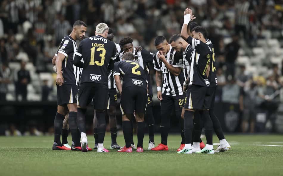 Jogadores do Atlético x Bragantino (Foto: Gilson Lobo/AGIF/Folhapress)