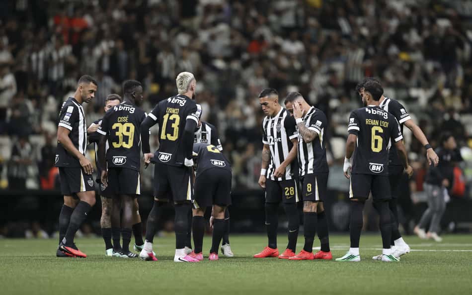 Jogadores do Atlético x Bragantino (Foto: Gilson Lobo/AGIF/Folhapress)
