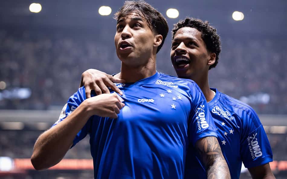 Kaio Jorge comemora gol