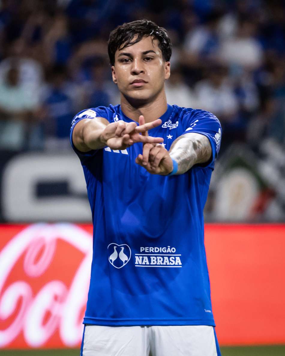 Kaio Jorge comemora gol