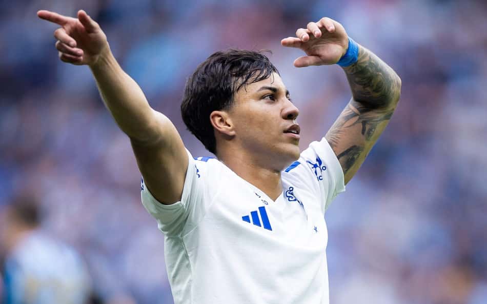 Kaio Jorge faz três gols, Cruzeiro vence o Grêmio e entra no G4