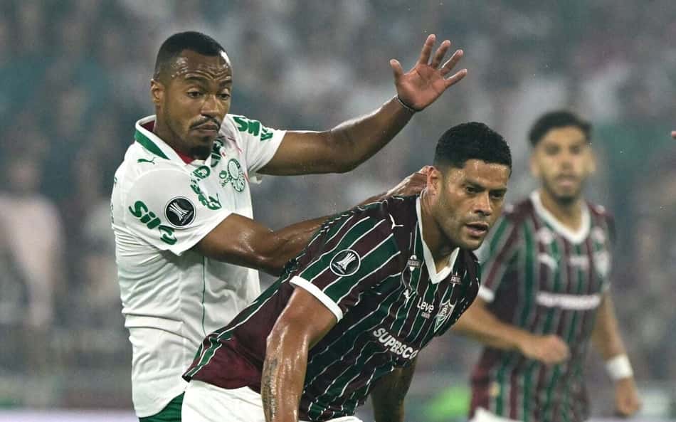 Possível pênalti em Fluminense x Palmeiras gera revolta: 'Claríssimo'