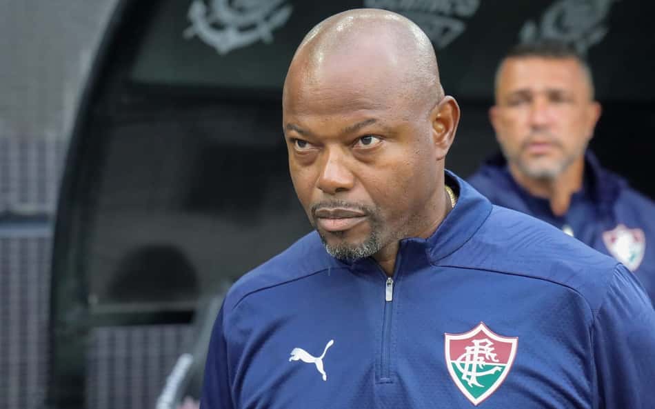 Com muitas mudanças, Marcão define Fluminense para enfrentar o Flamengo