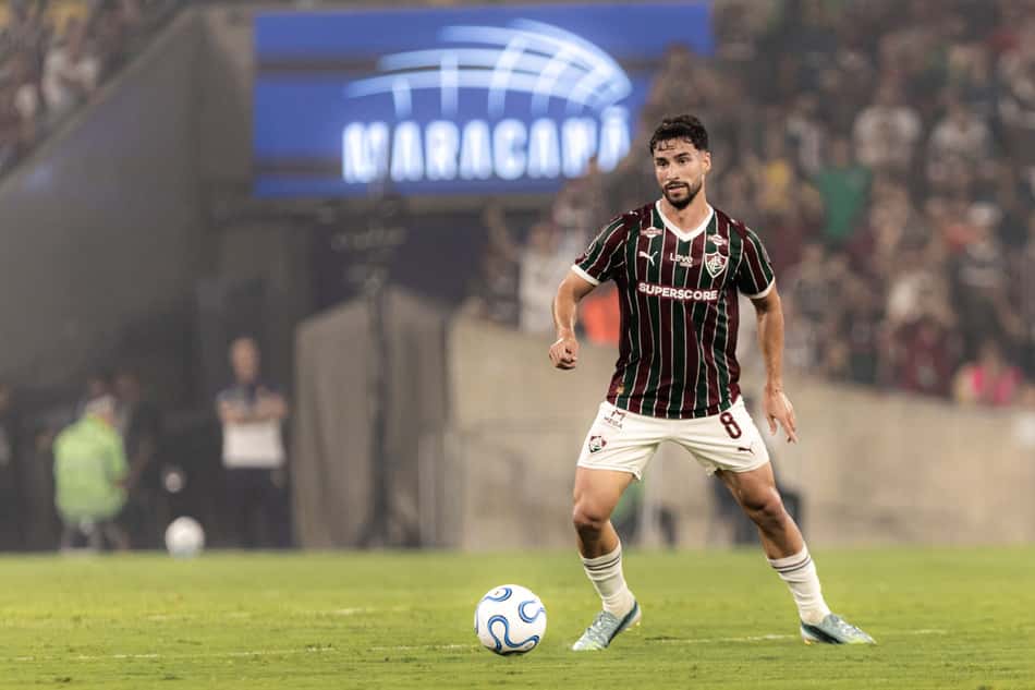 Martinelli em ação pelo Fluminense contra o Palmeiras