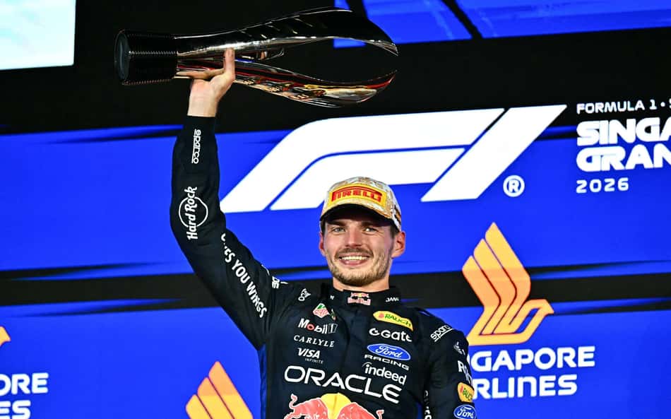 Max Verstappen iguala marca de Lewis Hamilton desde estreia na F1