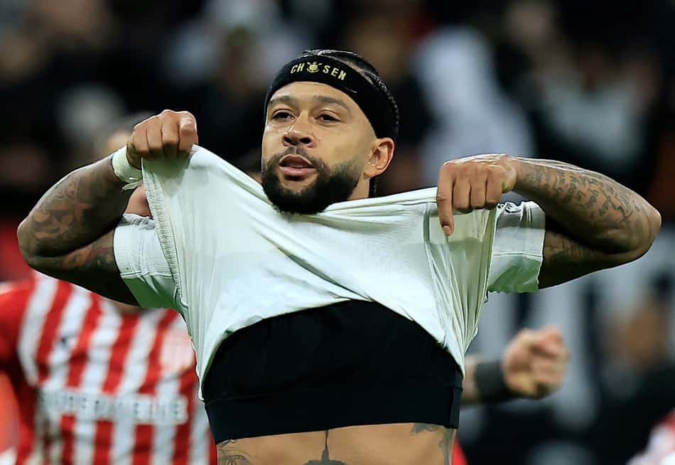 Memphis Depay durante a partida