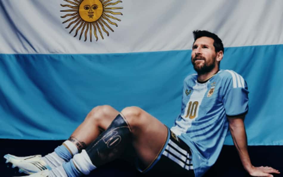 Messi ganha camisa especial para último jogo pela Argentina (Foto: Divulgação)