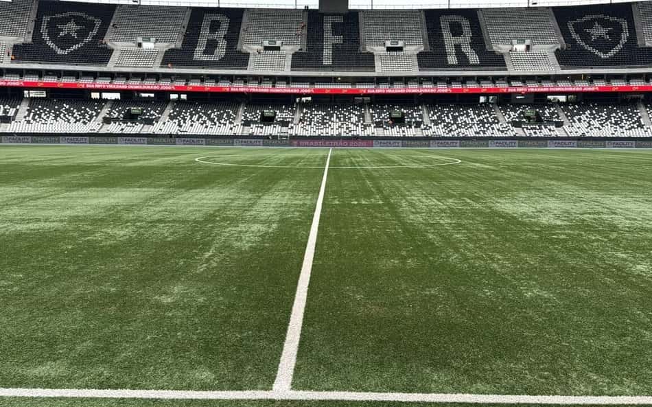 Nilton Santos preparado para duelo entre Vasco e Flamengo