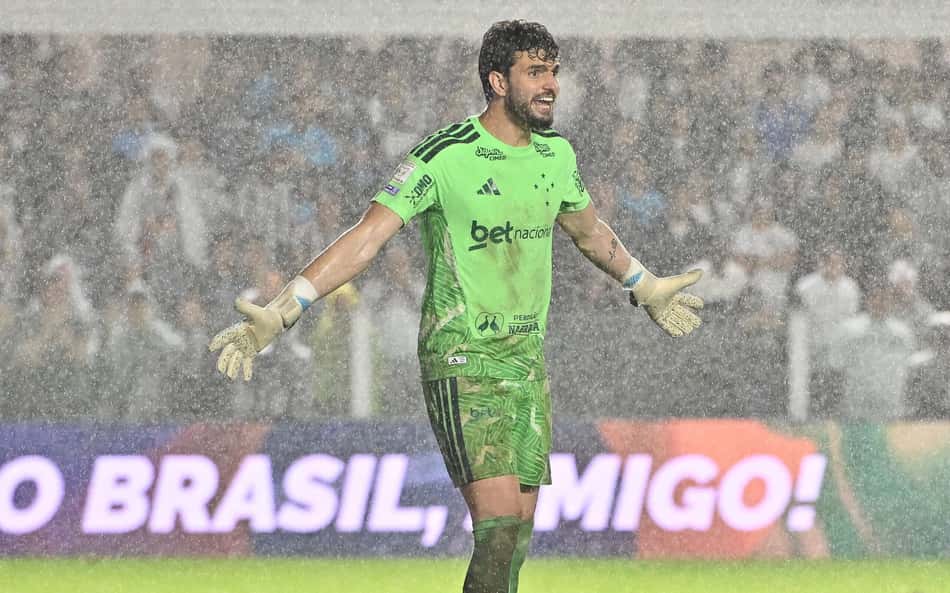 Goleiro da Seleção, Otávio entra na mira de gigante da Premier League