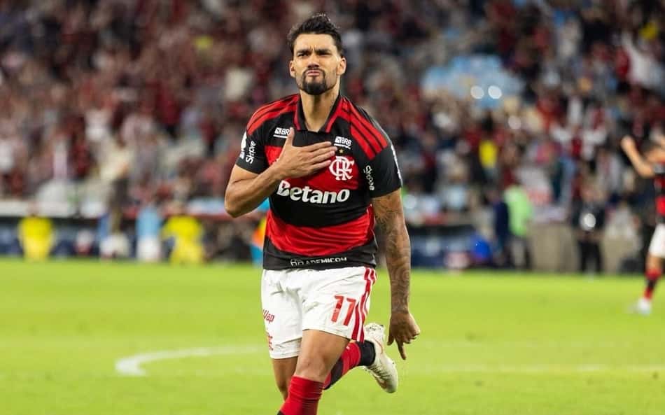 Lucas Paqueta na partida entre Flamengo e Corinthians Brasileiro Serie A