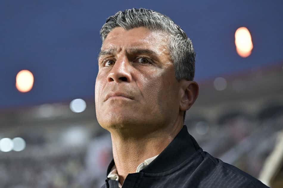 Pedro Emanuel em Vasco x Remo pelo Brasileirão