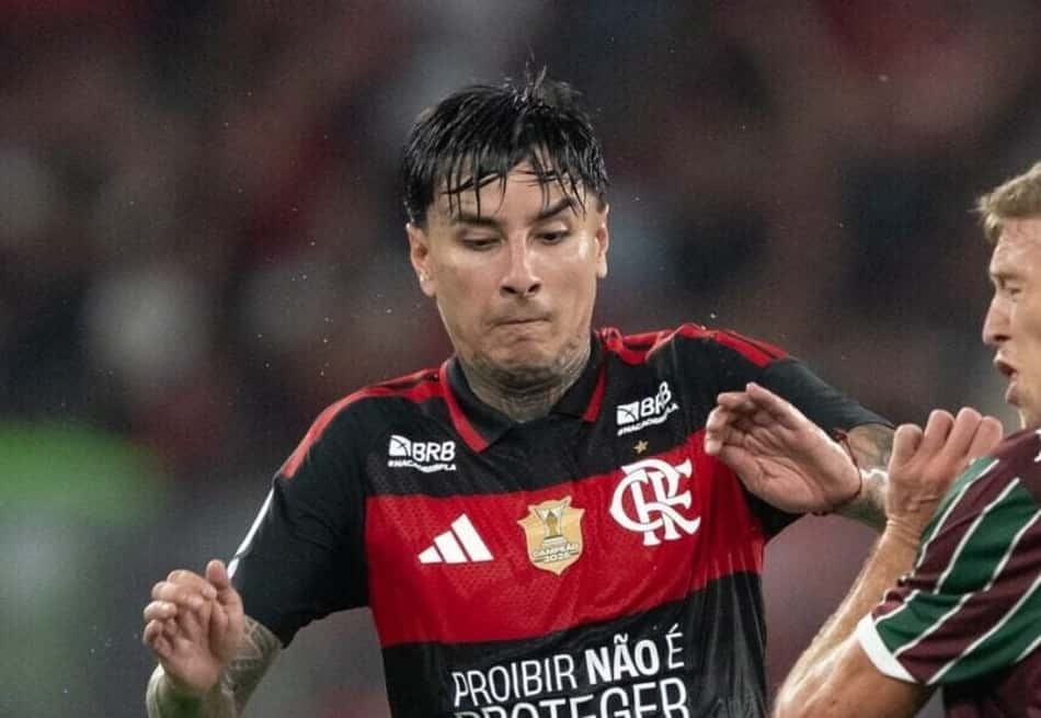Entrada de Erick Pulgar no Flamengo x Fluminense