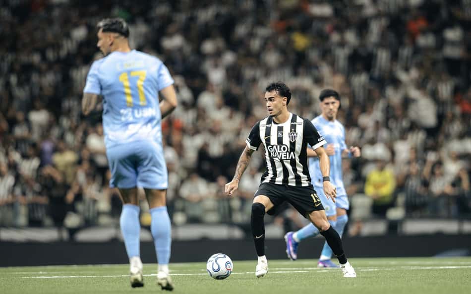 Reinier em ação durante Atlético-MG e City Torque, pela Sul-Americana
