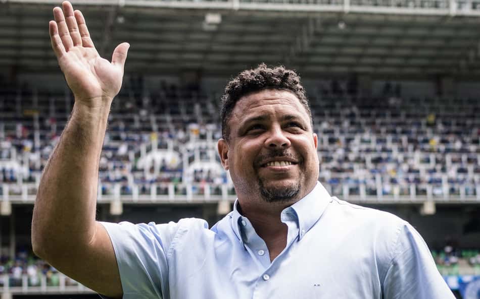 Ronaldo Fenômeno assina SAF da Inter de Limeira com aporte milionário