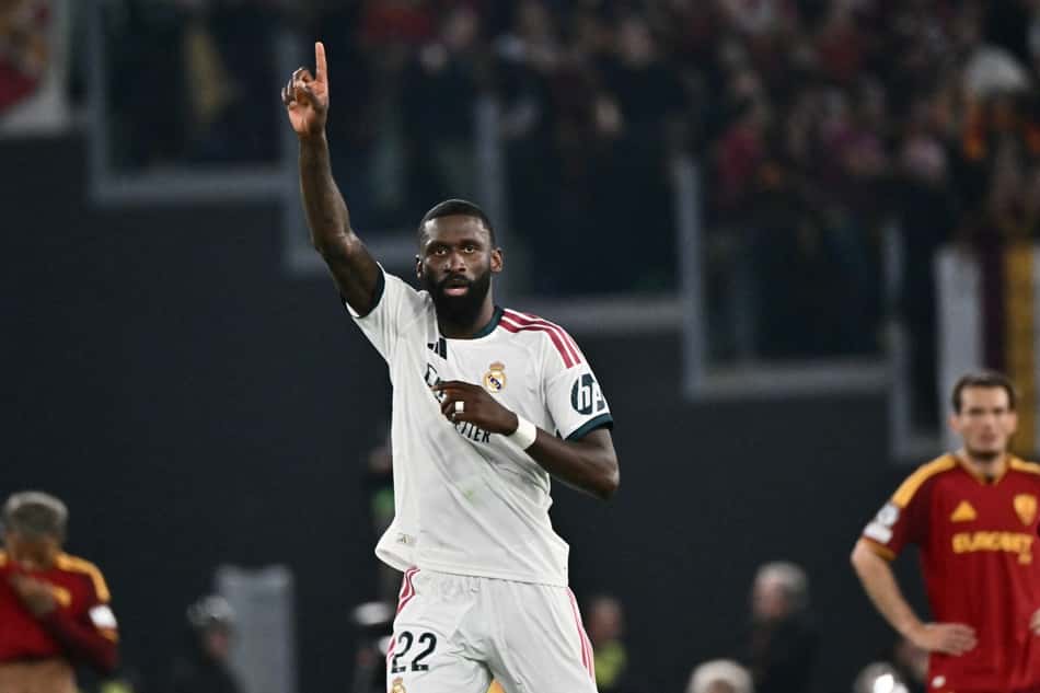 Rüdiger comemora gol da vitória do Real Madrid sobre a Roma, na Champions League
