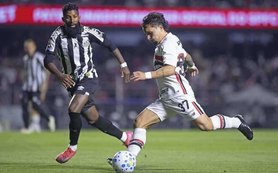 São Paulo e Santos pelo Campeonato Brasileiro