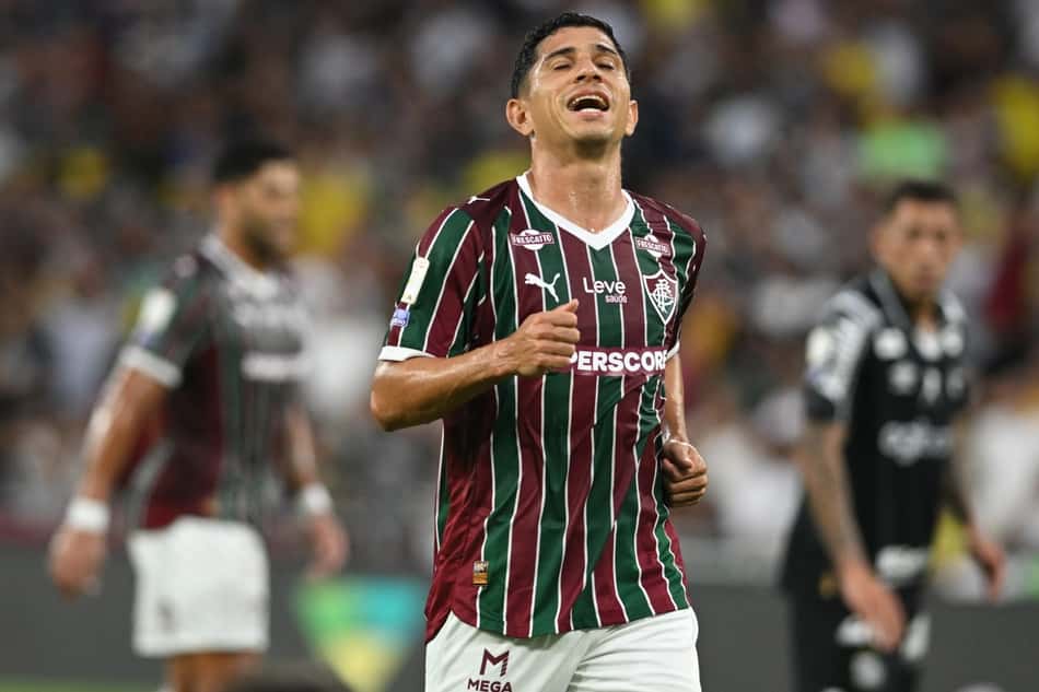Jogador do Fluminense celebra durante o jogo Fluminense x Santos
