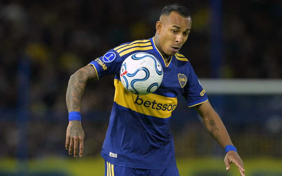 Atacante do Boca Juniors se lesiona contra o Vasco e pode desfalcar na volta