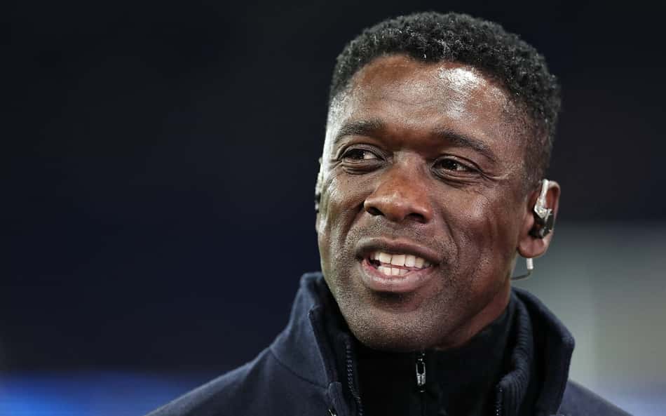 Clarence Seedorf sorrindo em imagem