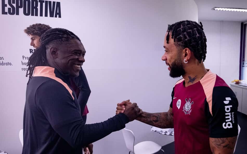 Seedorf e Memphis durante primeiros momentos no clube