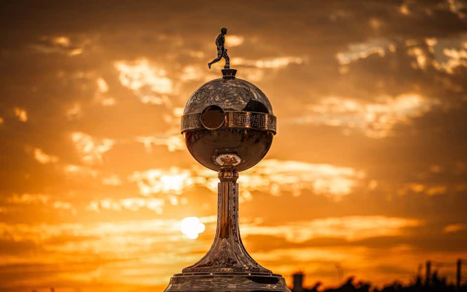 Taça troféu da Libertadores
