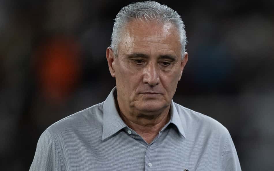 Tite em ação em Botafogo x Vasco