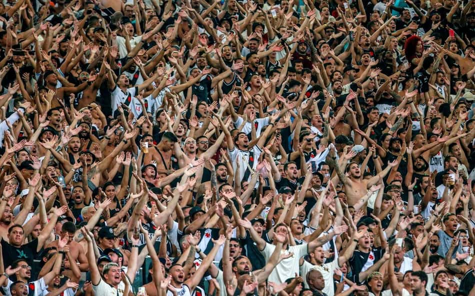 Jornal argentino se rende à torcida do Vasco: 'Fervor'