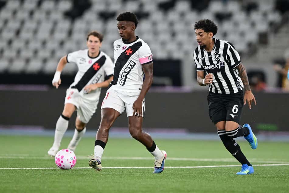 Thiago Mendes e Medina em Vasco Botafogo