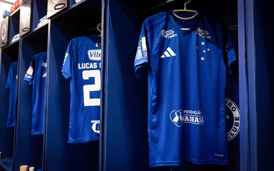 Quem substitui Arroyo? Confira a escalação do Cruzeiro contra o São Paulo