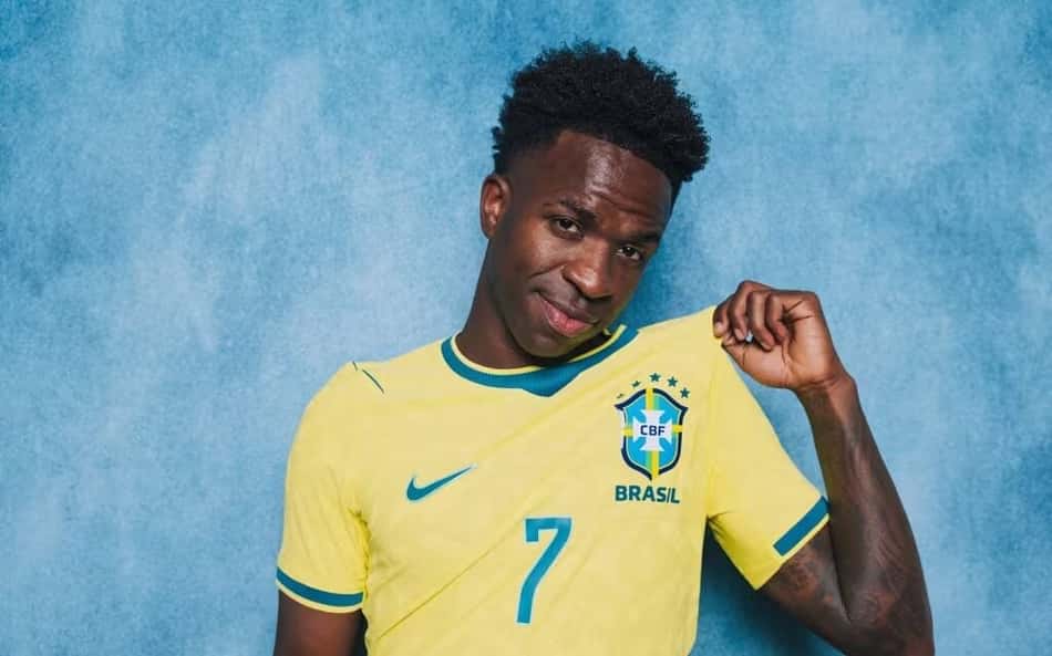 Vini Jr em Media Day pela Seleção para a Copa (Foto: Divulgação)