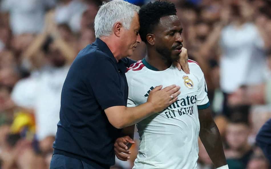 Fora do El Clásico, Vini Jr provoca Barcelona nas redes