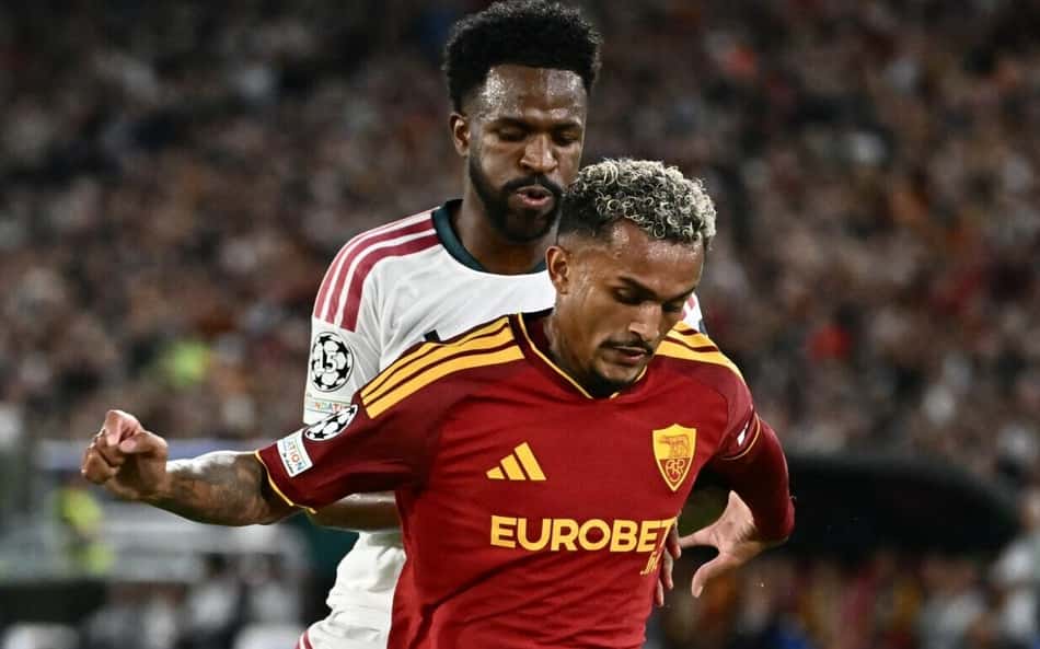 Vini Jr marca Wesley na vitória do Real Madrid sobre a Roma, na Champions League