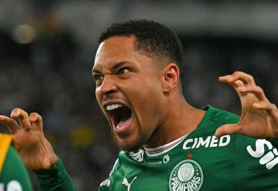 Vitor Roque vai ao gramado, enquanto Verdão vira a chave para o Brasileirão