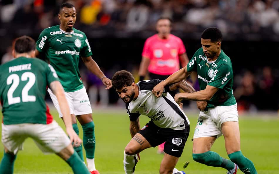 Corinthians busca reação em clássicos com terceiro técnico do ano
