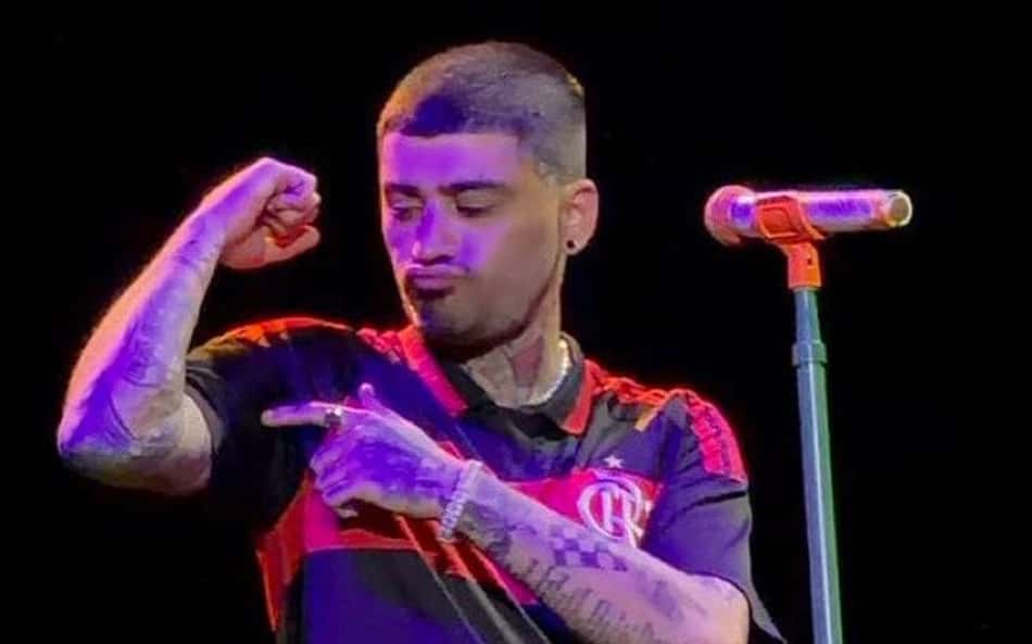 Zayn Malik com a camisa do Flamengo, no Nubank Parque