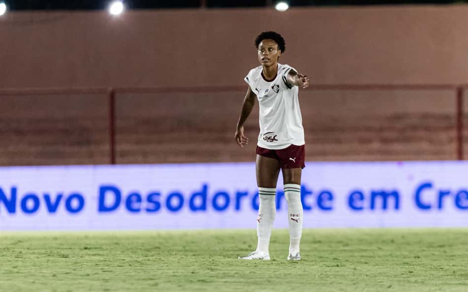 Anny destaca força mental do Fluminense após vitória sobre o Flamengo na Copa do Brasil Feminina