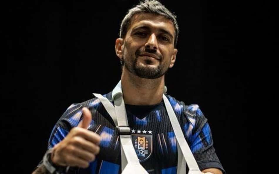 Arrascaeta atualiza torcida do Flamengo após cirurgia no punho; veja