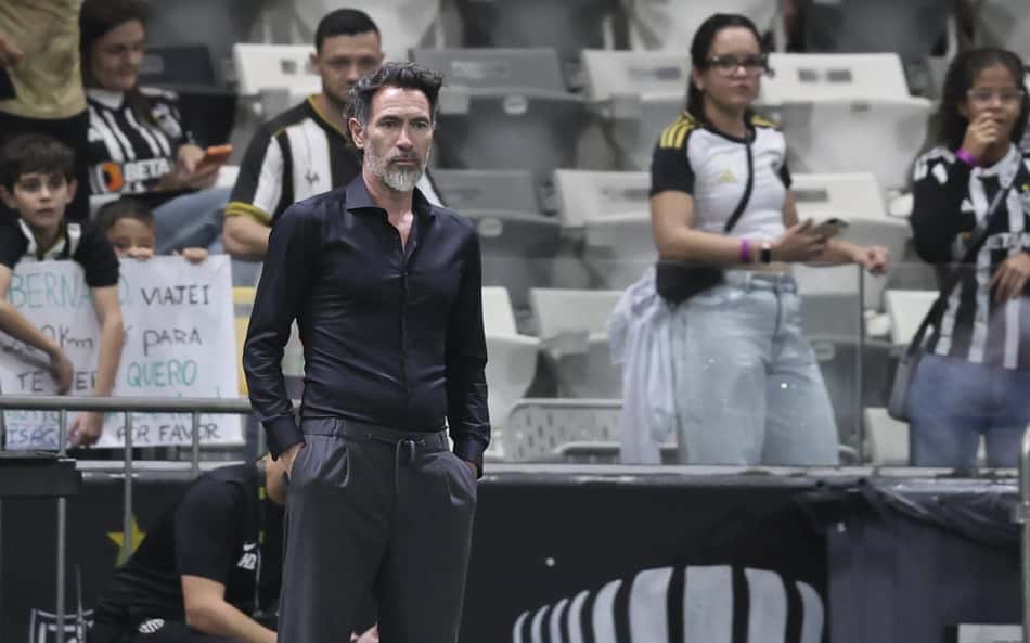 Domínguez em Atlético x Bragantino Brasileirão (Foto: Gilson Lobo/AGIF/Folhapress)