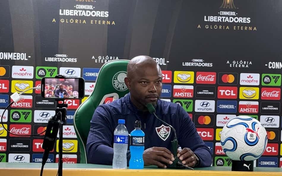 Marcão, técnico do Fluminense
