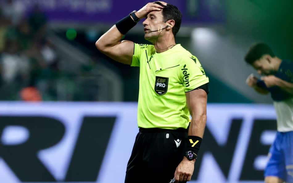 CBF muda árbitro de São Paulo x Vitória após pedido de dispensa