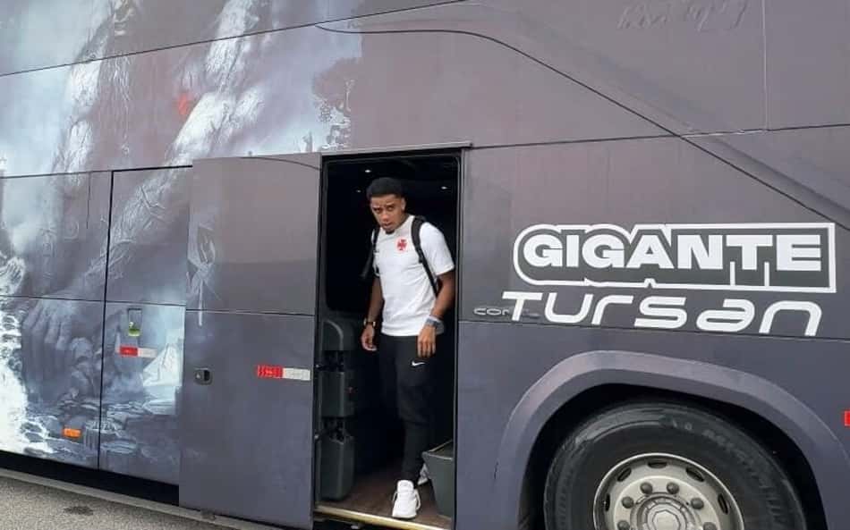 Brenner e Bruno Duarte viajam com o Vasco para jogo contra Boca Juniors
