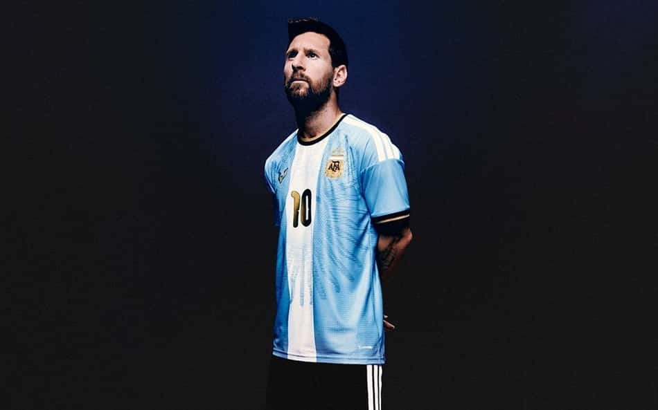 Messi ganha camisa especial para último jogo pela Argentina (Foto: Divulgação)