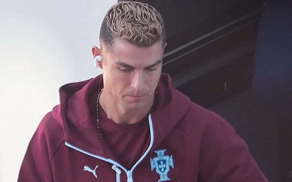 Cristiano Ronaldo é suspenso pela federação portuguesa; entenda