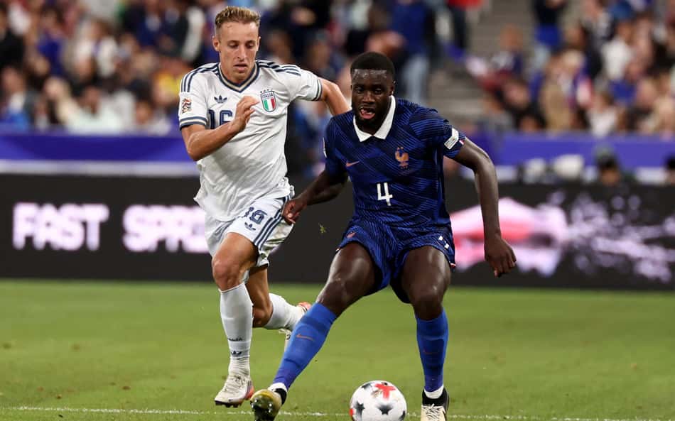 França e Itália se enfrentam pela Nations League (Foto: FRANCK FIFE / AFP)