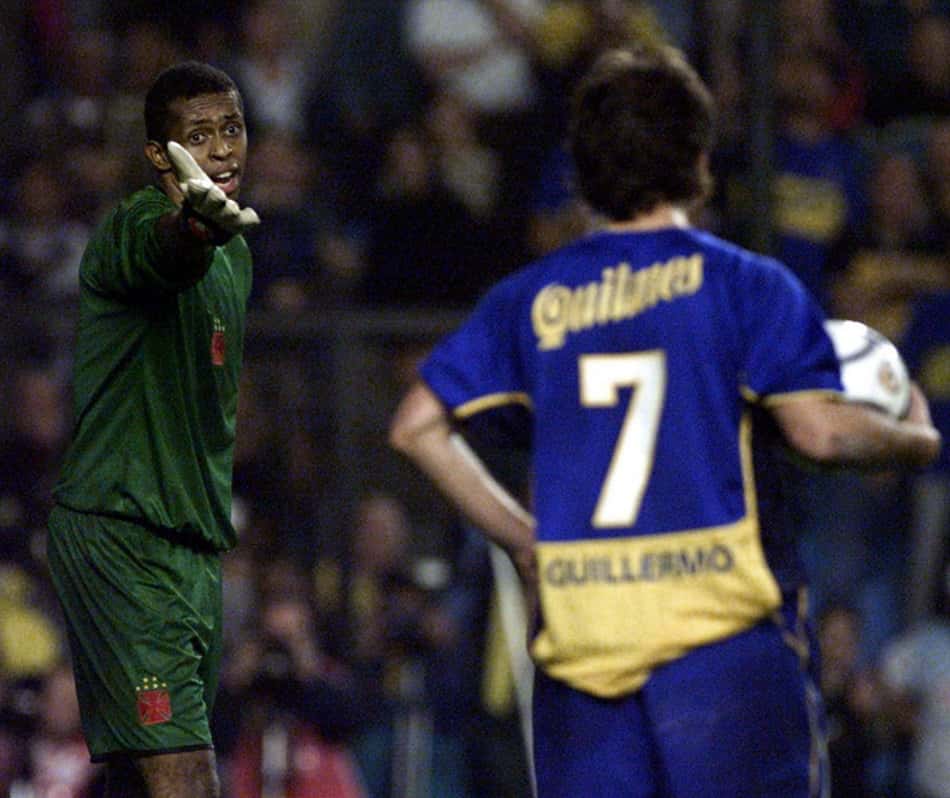 Goleiro Hélton passa instruções em Vasco e Boca pela Mercosul de 2001