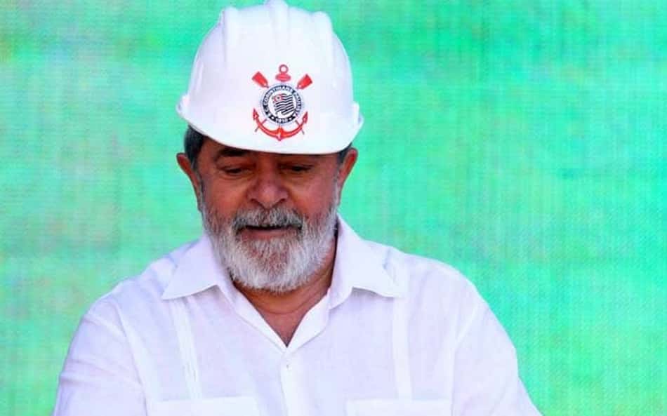 Lula no estadio do Corinthians