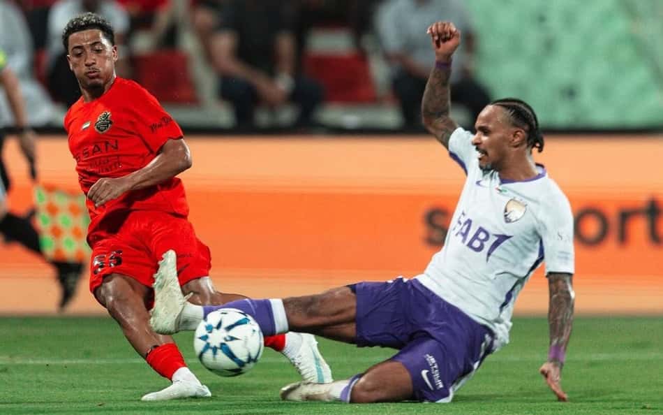 Visão de jogo: cria do Vasco, Juan Bezerra soma duas assistências em três jogos pelo Shabab Al-Ahli (Foto: Divulgação)