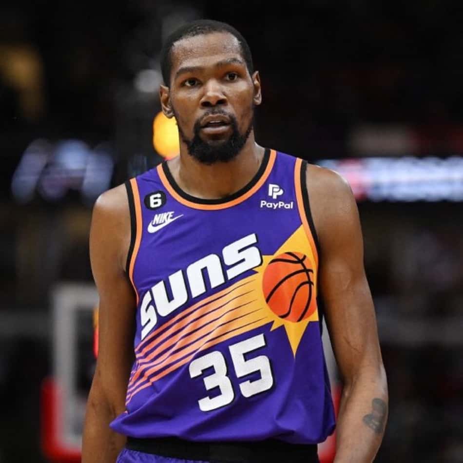 Kevin Durant em jogo pelo Phoenix Suns