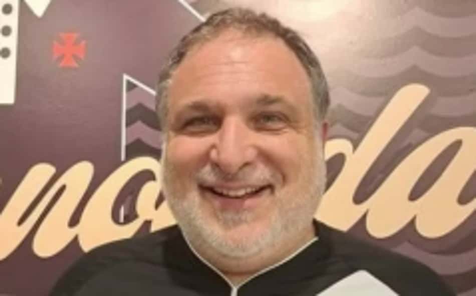 Pedro Strozember será candidato à presidência do Vasco (